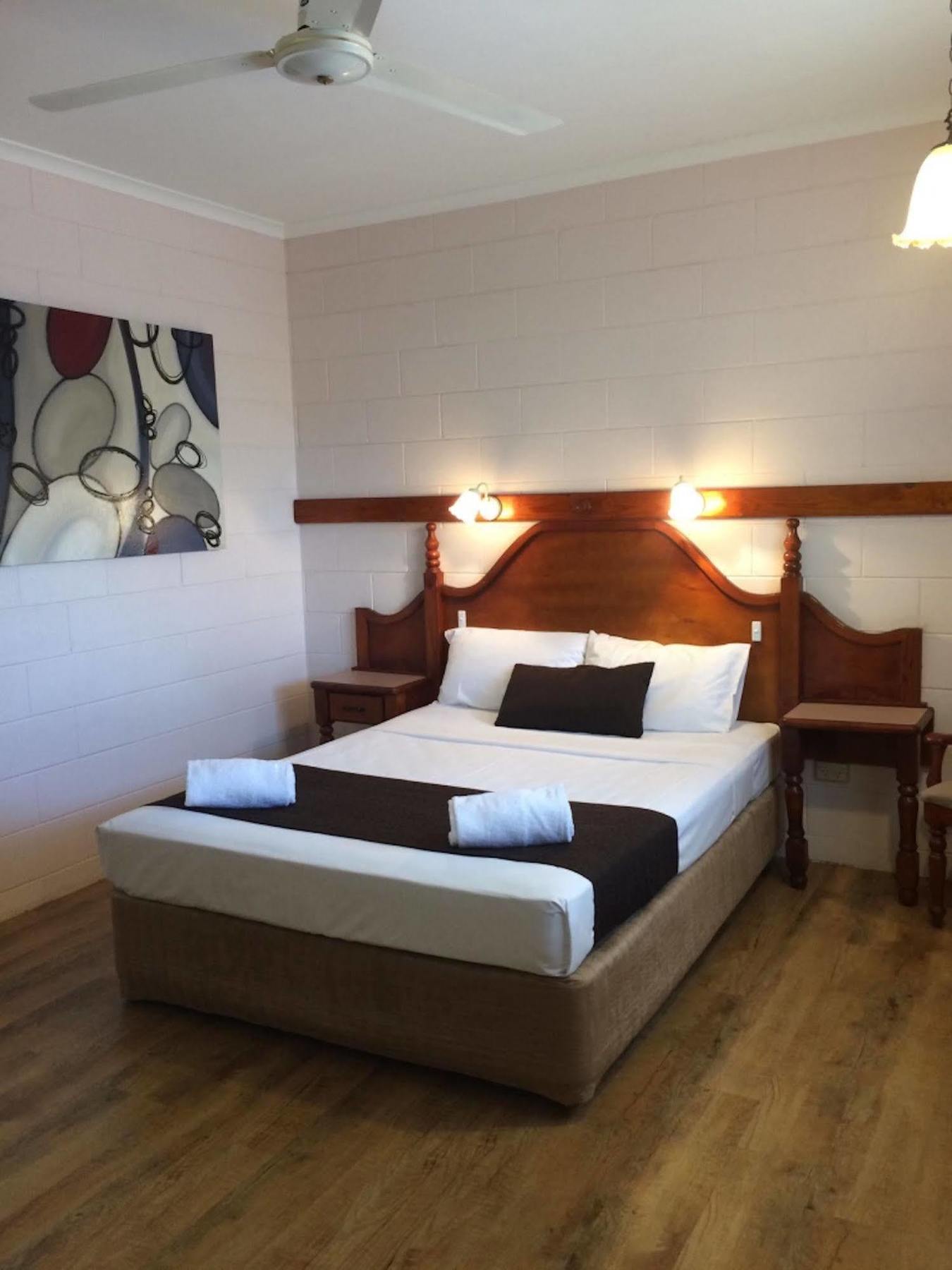 Yongala Lodge By The Strand Townsville Exterior foto